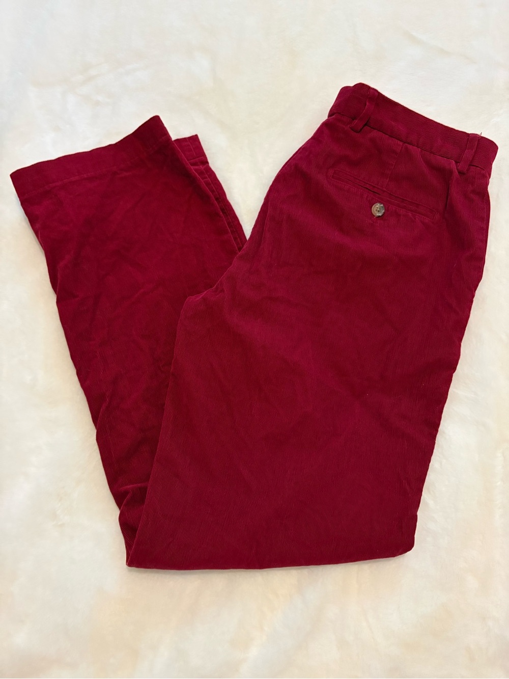 Vineyard Vines Men's Corduroy Pants in Ruby Red
